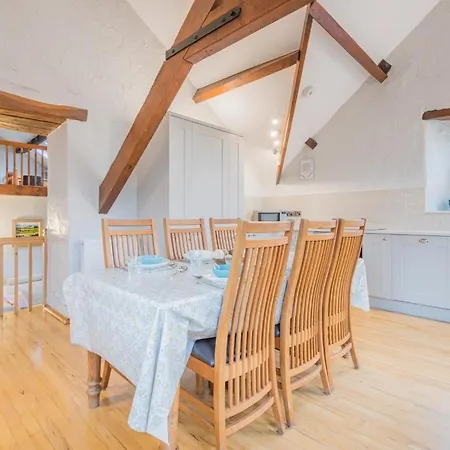Hébergement de vacances 3 Bed In Oc-sz485